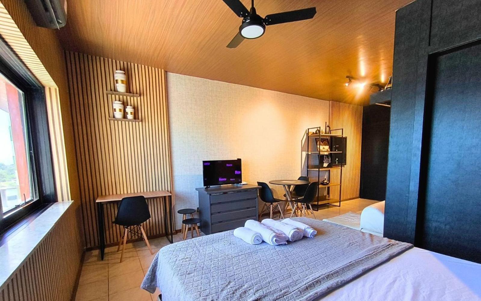 Lindo Apt Vista Mar Completo Com Piscina No Rooftop Do Edf, Proximo Ao Porto Da Barra Salvador Eksteriør bilde
